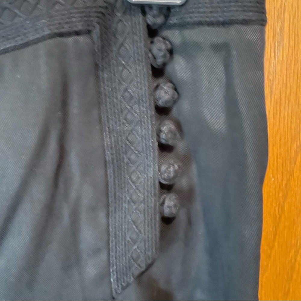Anthropologie Elevenses Pom Pom Shorts - Picture 3 of 5